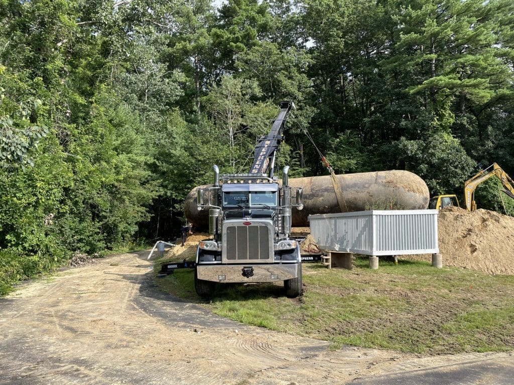 Truck 38 Lifting An Underground Tank